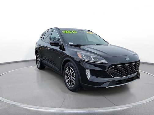 Agate Black Metallic 2020 Ford Escape SEL FWD