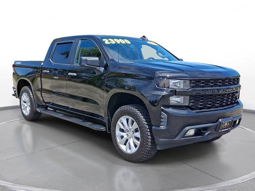 Black 2020 Chevrolet Silverado 1500 4WD Crew Cab 147" Custom