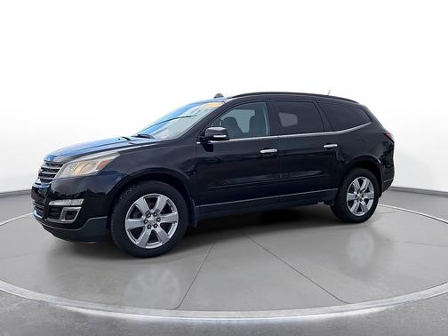 Mosaic Black Metallic 2017 Chevrolet Traverse FWD 4dr LT w/1LT