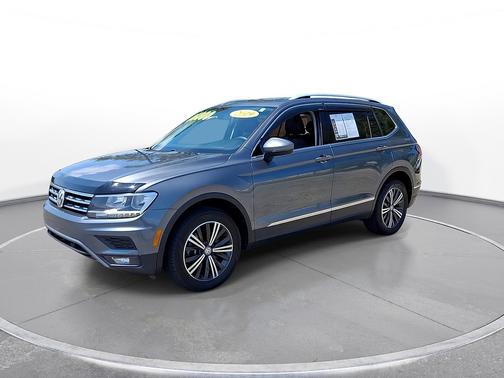 Platinum Gray Metallic 2019 Volkswagen Tiguan 2.0T SEL R-Line 4MOTION