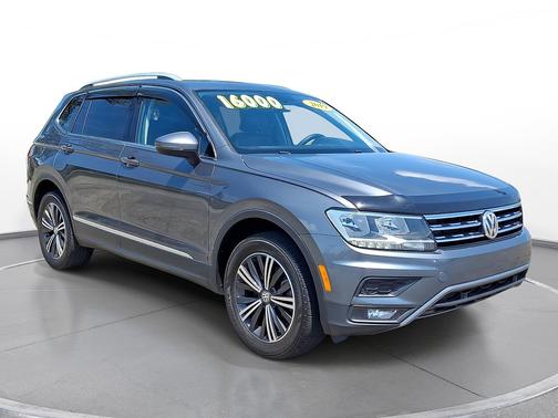 Platinum Gray Metallic 2019 Volkswagen Tiguan 2.0T SEL R-Line 4MOTION