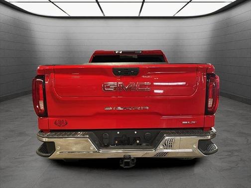 2021 GMC Sierra 1500 4WD Crew Cab 147" SLT