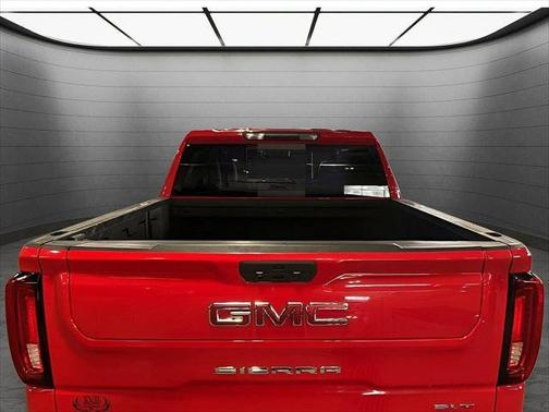 2021 GMC Sierra 1500 4WD Crew Cab 147" SLT