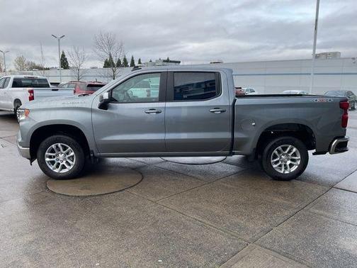 Sterling Gray Metallic 2025 Chevrolet Silverado 1500 LT
