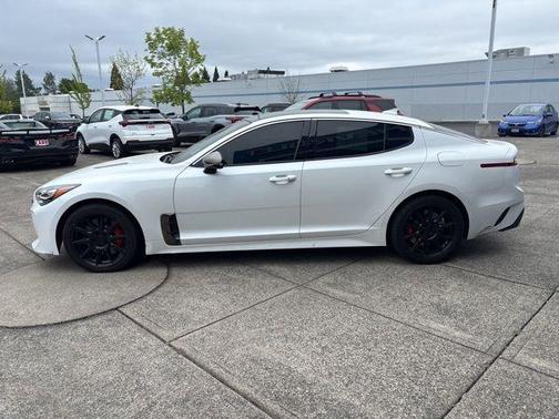 Snow White Pearl 2018 Kia Stinger GT2