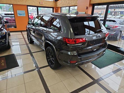 2020 Jeep Grand Cherokee Altitude