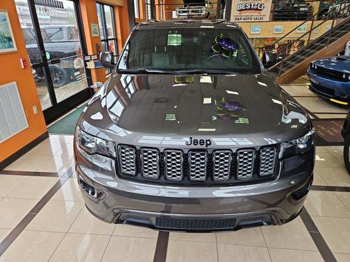 2020 Jeep Grand Cherokee Altitude