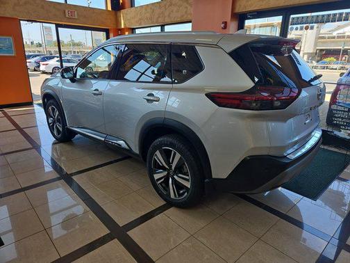 2021 Nissan Rogue SL