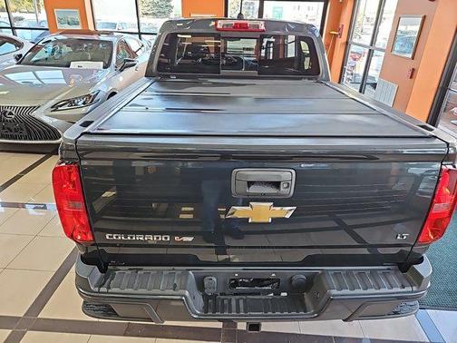 2017 Chevrolet Colorado LT