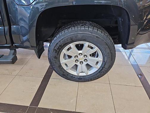 2017 Chevrolet Colorado LT