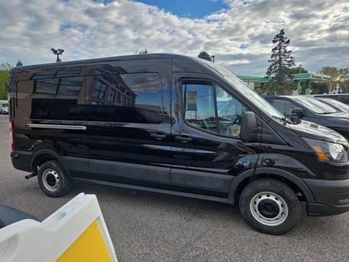 Agate Black Metallic 2023 Ford Transit-250 Base