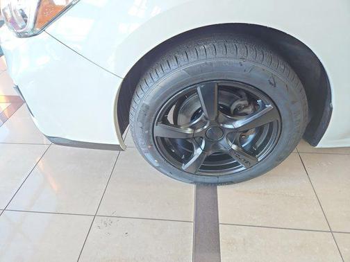 2019 Subaru Impreza 2.0i