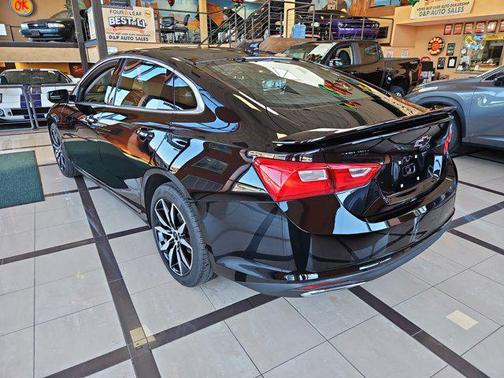 2020 Chevrolet Malibu FWD RS