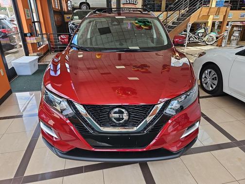 Scarlet Ember Pearl Metallic 2022 Nissan Rogue Sport SL