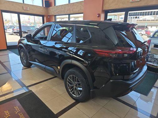 Super Black 2021 Nissan Rogue S