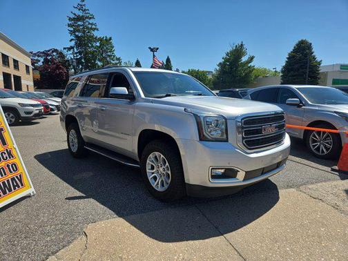 Quicksilver Metallic 2018 GMC Yukon SLT