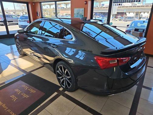 Shadow Gray Metallic 2021 Chevrolet Malibu FWD RS