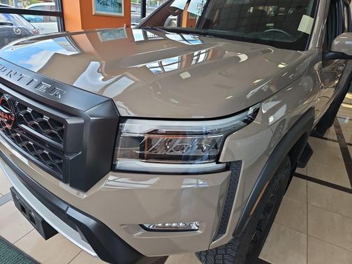 Baja Storm 2023 Nissan Frontier PRO-4X