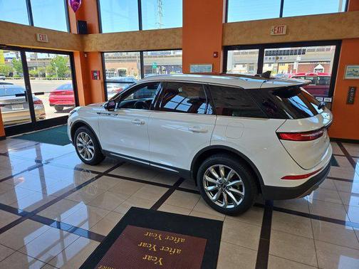 2022 Lincoln Corsair Standard