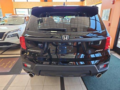 Crystal Black Pearl 2023 Honda Passport AWD EX-L