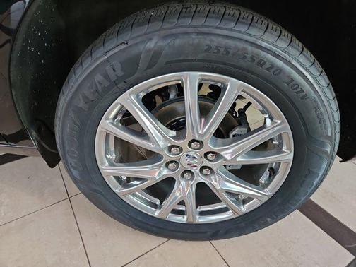 2023 Buick Enclave Essence AWD