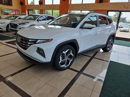 2022 Hyundai TUCSON SEL