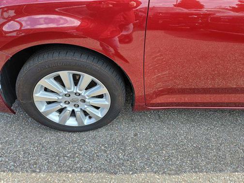 2014 Toyota Sienna XLE