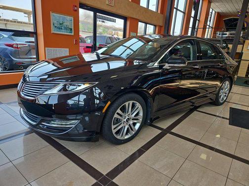 2013 Lincoln MKZ Base