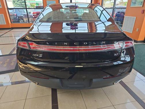 2013 Lincoln MKZ Base
