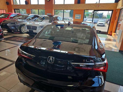 2022 Acura ILX Premium Package