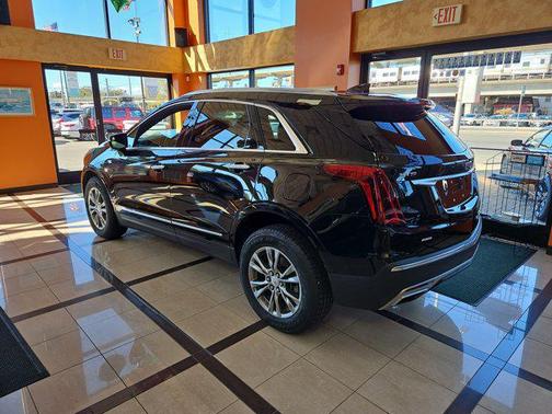 2021 Cadillac XT5 Premium Luxury