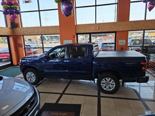 2022 Nissan Frontier SV
