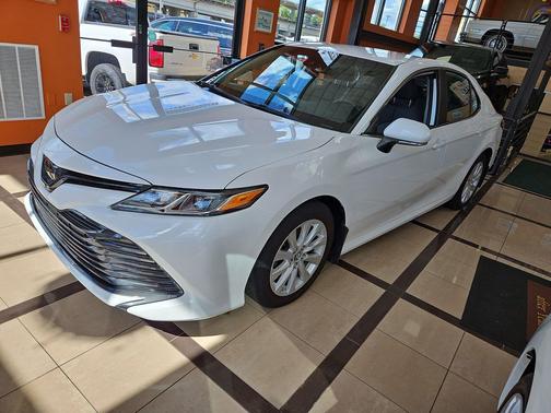 Super White 2019 Toyota Camry LE