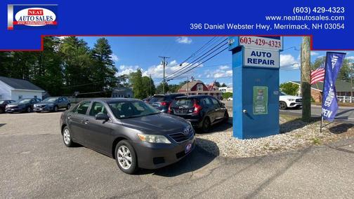 Magnetic Gray Metallic 2011 Toyota Camry LE