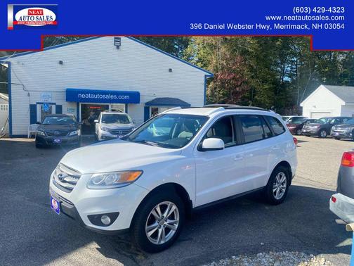 2012 Hyundai SANTA FE SE