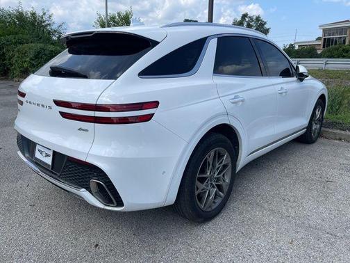 2023 Genesis GV70 2.5T