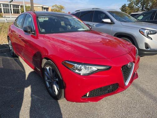 2017 Alfa Romeo Giulia Ti