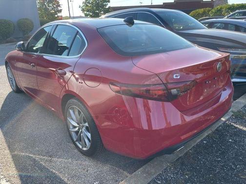 2017 Alfa Romeo Giulia Ti