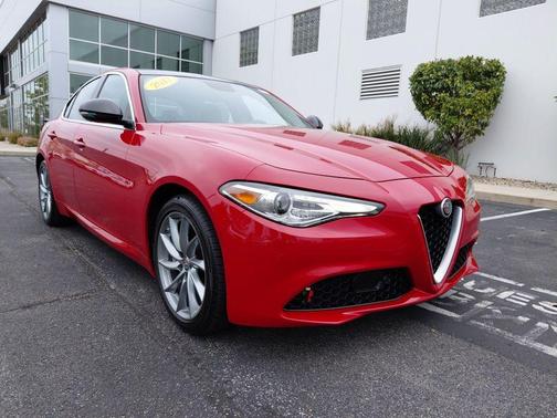2017 Alfa Romeo Giulia Ti