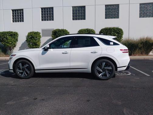 2026 Genesis GV70 3.5T Sport Advanced