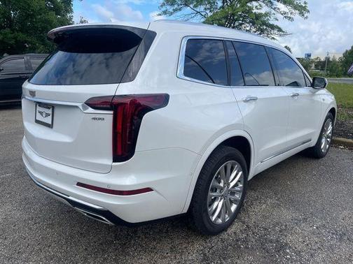 2023 Cadillac XT6 Premium Luxury AWD