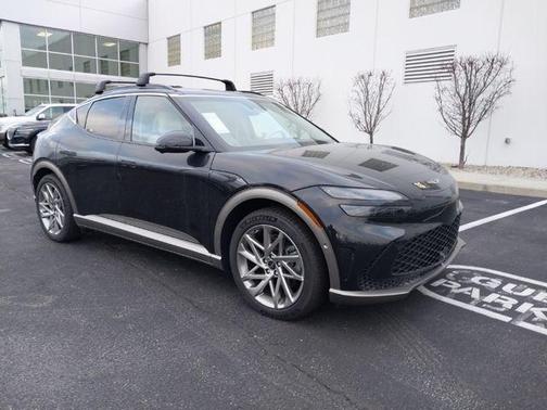 2024 Genesis GV60 Advanced