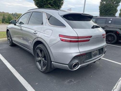 2023 Genesis GV70 2.5T