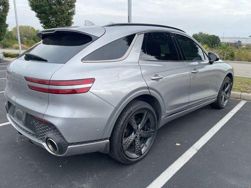 2023 Genesis GV70 2.5T