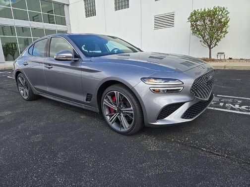 2025 Genesis G70 2.5T