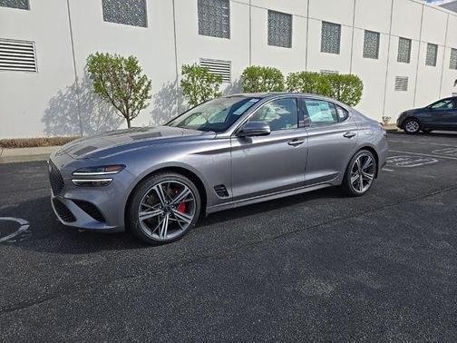 2025 Genesis G70 2.5T