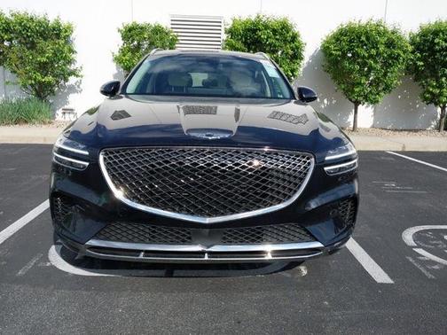2025 Genesis GV70 2.5T