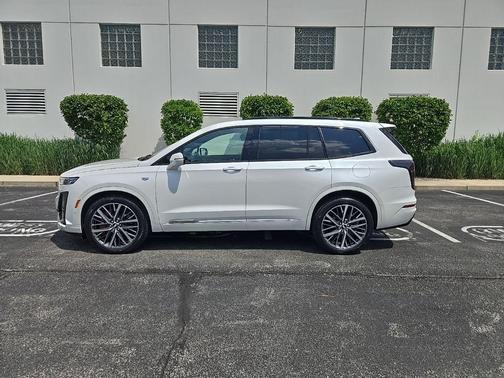 2022 Cadillac XT6 Sport AWD