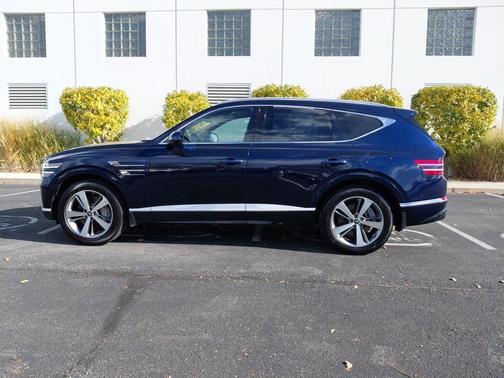 2023 Genesis GV80 2.5T