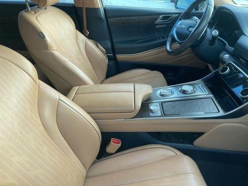 2023 Genesis GV80 2.5T